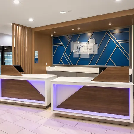 Holiday Inn Express & Suites Hawaiian Gardens By Ihg-3
